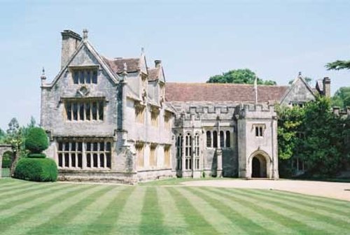 A picture of Athelhampton House