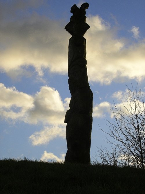Totem sculpture at Melton Country Park