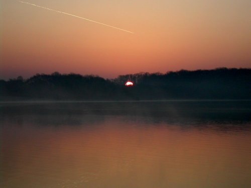 Sunrise on Bough Beech Reservoir, Kent
