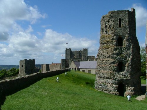 Dover Castle, Roman Lighthouse