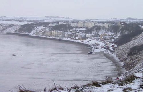 Filey's sea frontage in the January snow 2003