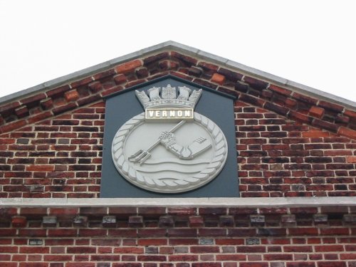 HMS Vernon Gun Wharf Keys