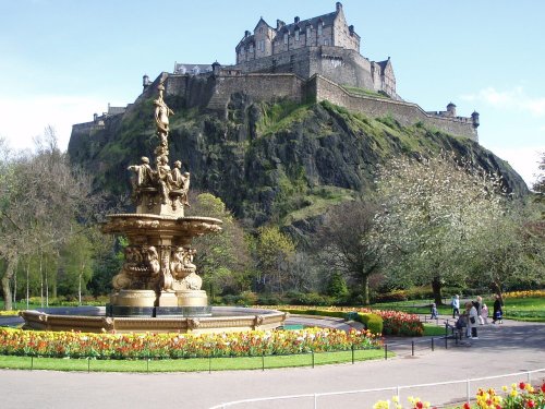 Edinburgh Castle from the park
