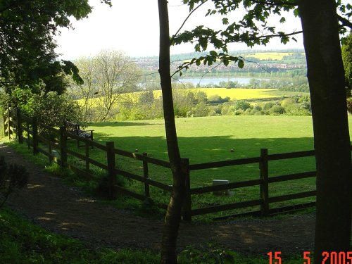 Daventry Golf Course and Reservoir from Borough Hill
