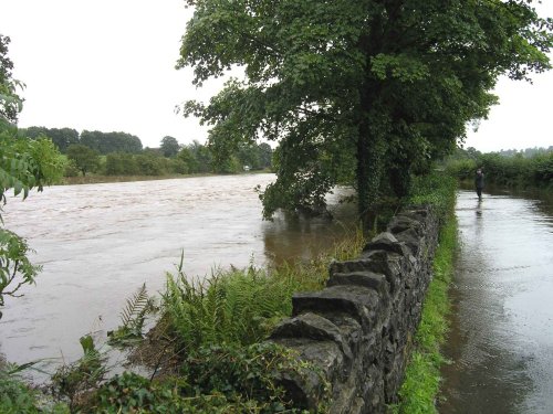 Ribble in flood at West Bradford (July 2004), Lancashire