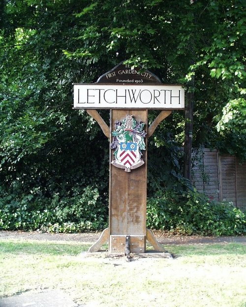 Letchworth Crest