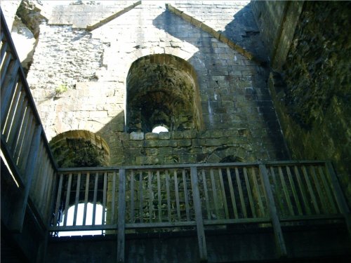 Peveril Castle, Castleton, Peak District. Taken 20-06-2005