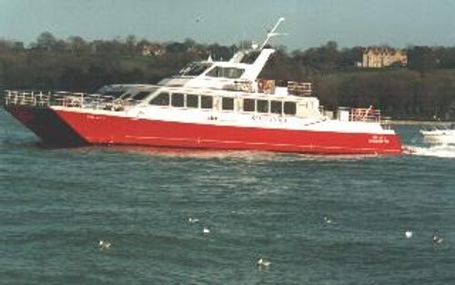 Red Funnel Red Jet 1, Cowes