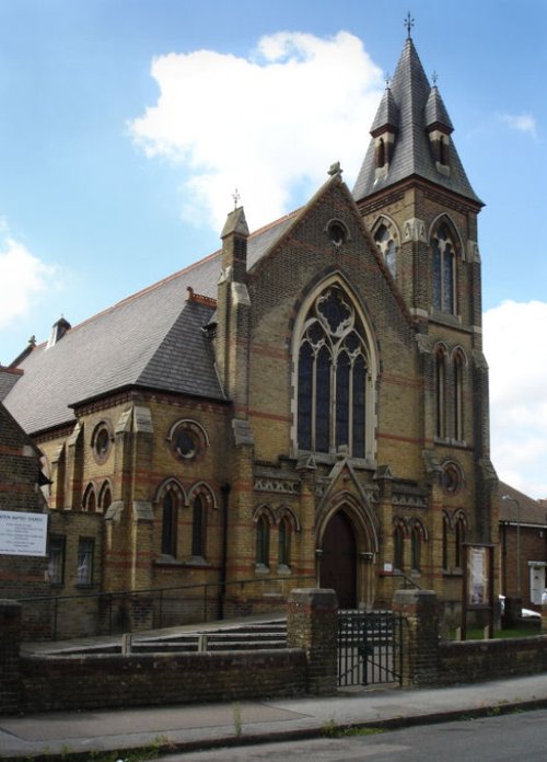 Wallington Baptist Church in Queens Road. Wallington, Greater London