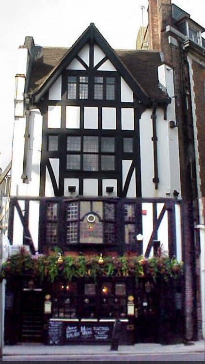 The Masons Arms (off Picadilly)