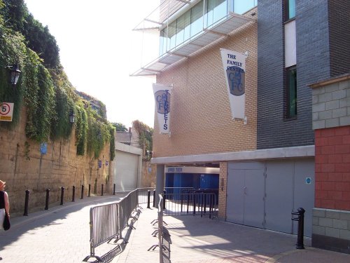 Chelsea FC (Stamford Bridge SW6)