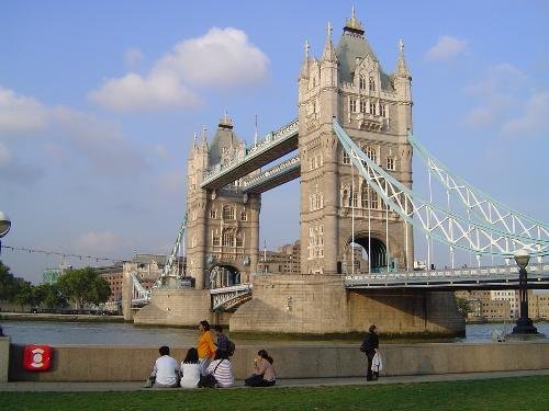 A picture of Tower Bridge
