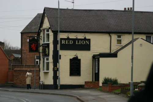 The Red Lion in Barwell, taken with canon eos 300d