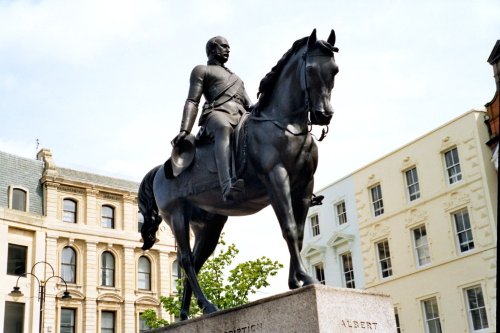 Wolverhampton - Prince Albert Statue