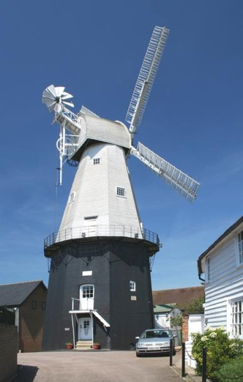 Cranbrook Mill built in 1814 (Tallest smock mill in England) Cranbrook, Kent