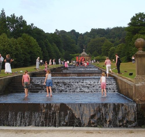 A picture of Chatsworth House