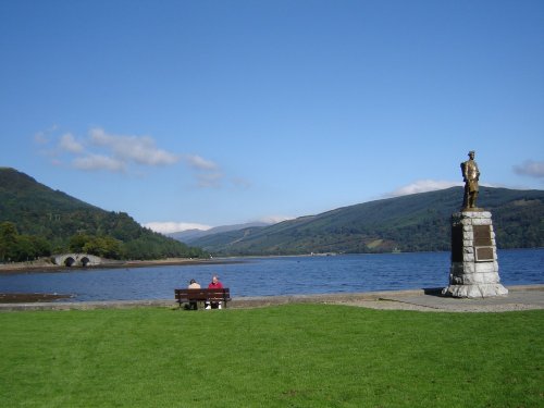Inveraray - War Memorial along Loch Fyne