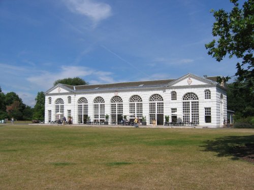 Kew Royal Botanical Gardens. August 2006.