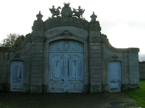 Wrest Park Gates, Silsoe, Bedfordshire