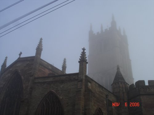St. Laurence's Church in Ludlow, Shropshire on
a foggy day