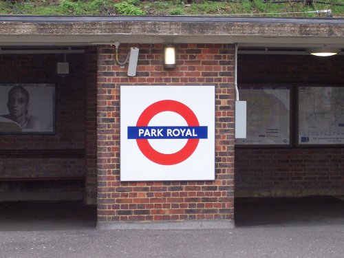 Park Royal Station (Piccadilly Line)