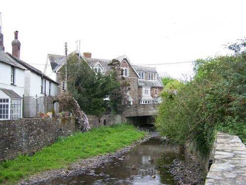Along the river Neet to the Old Bay Tree Hotel Stratton, Cornwall, England
