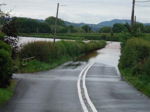 Floods at Newnham Bridge, Worcestershire