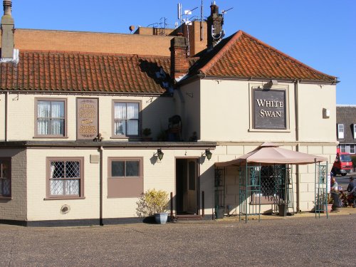 The White Swan public house, Great Yarmouth, Norfolk