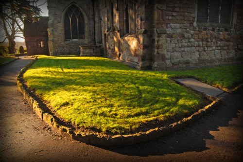 Kingsbury church, Kingsbury