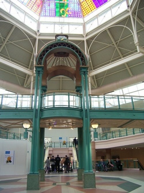 Spindles Shopping Centre, Oldham, Greater Manchester : 1057453 - PicturesOfEngland.com