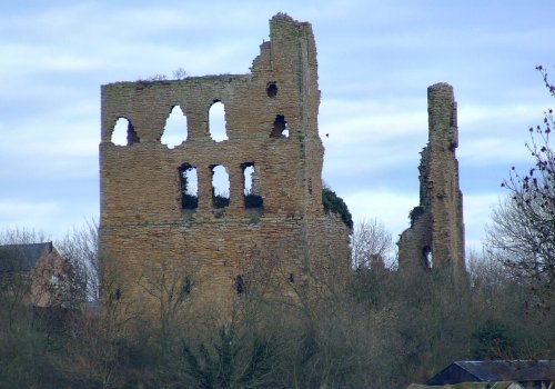 Sheriff Hutton castle (Ruins)