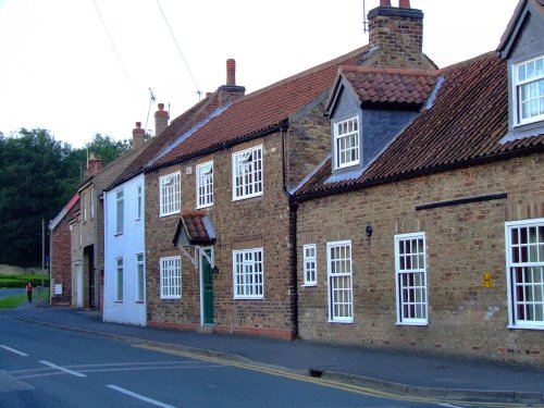 West end, South Cave