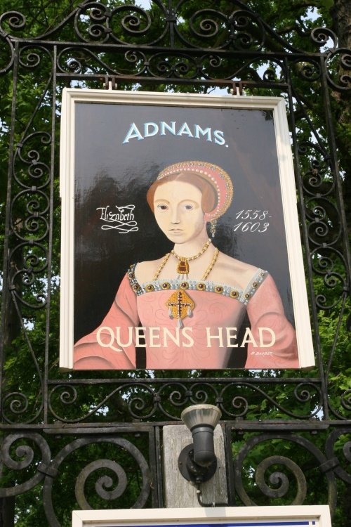 The Queen's Head inn sign