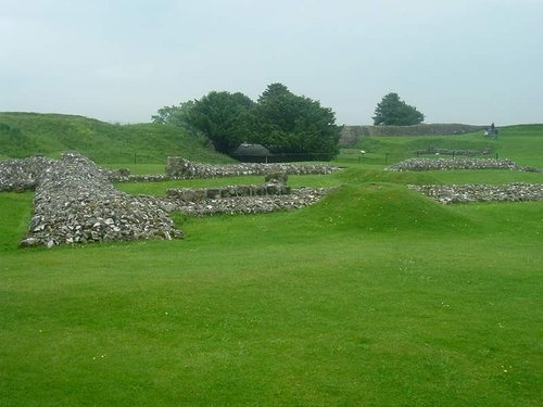 Norman castle ruins Salisbury