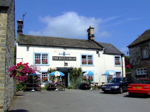 The Bulls Head pub, Ashford