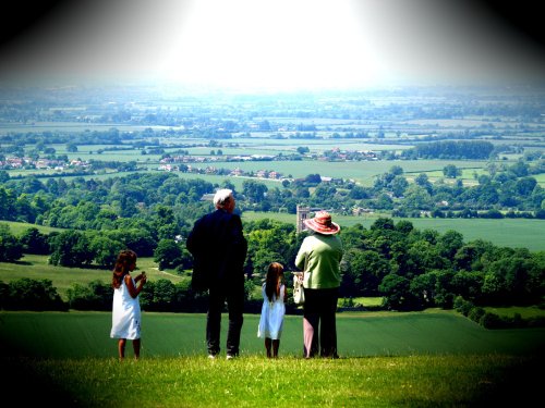 Lomo-effect picture of Coombe Hill