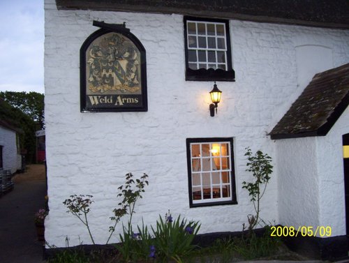 Weld Arms Pub in East Lulworth