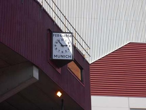 Memorial to the Busby Babes outside Old Trafford
