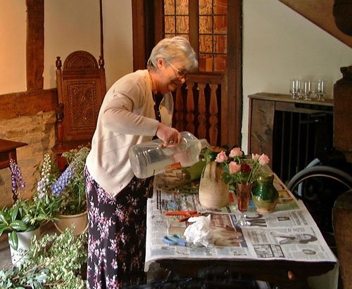 Flower arranger at Hall's Croft, Stratford-upon-Avon