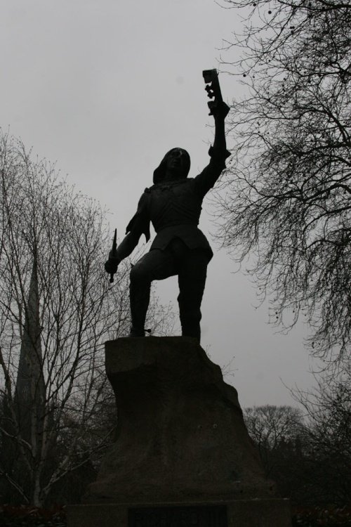 Richard the Third statue in castle gardens Leicester