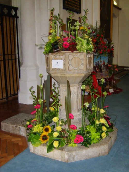Flower Show at St Mary's Newmarket 2007