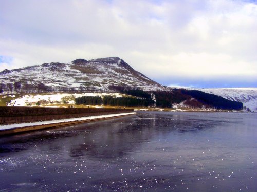Dovestones Reservoir
