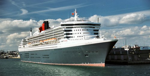 Queen Mary 2