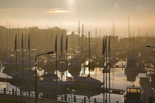 Hull Marina December morning