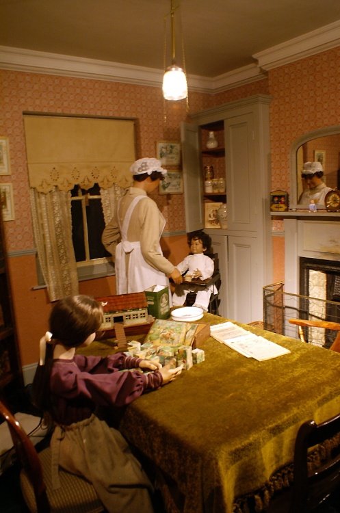 The childrens play room.