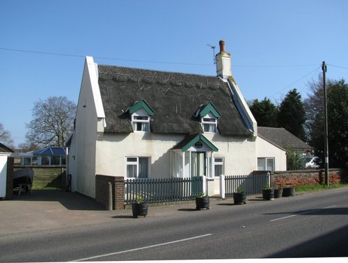 Haddiscoe thatched cottage