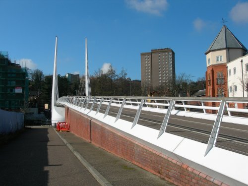 A view of the Millenium Bridge