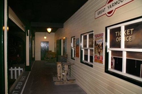 The platform at Yesterdays World.