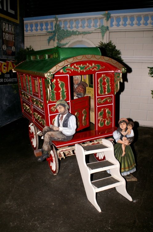 Miniature caravan at Yesterdays World.