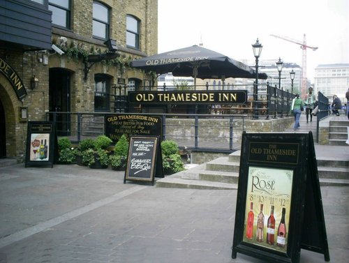 Old Thameside Inn